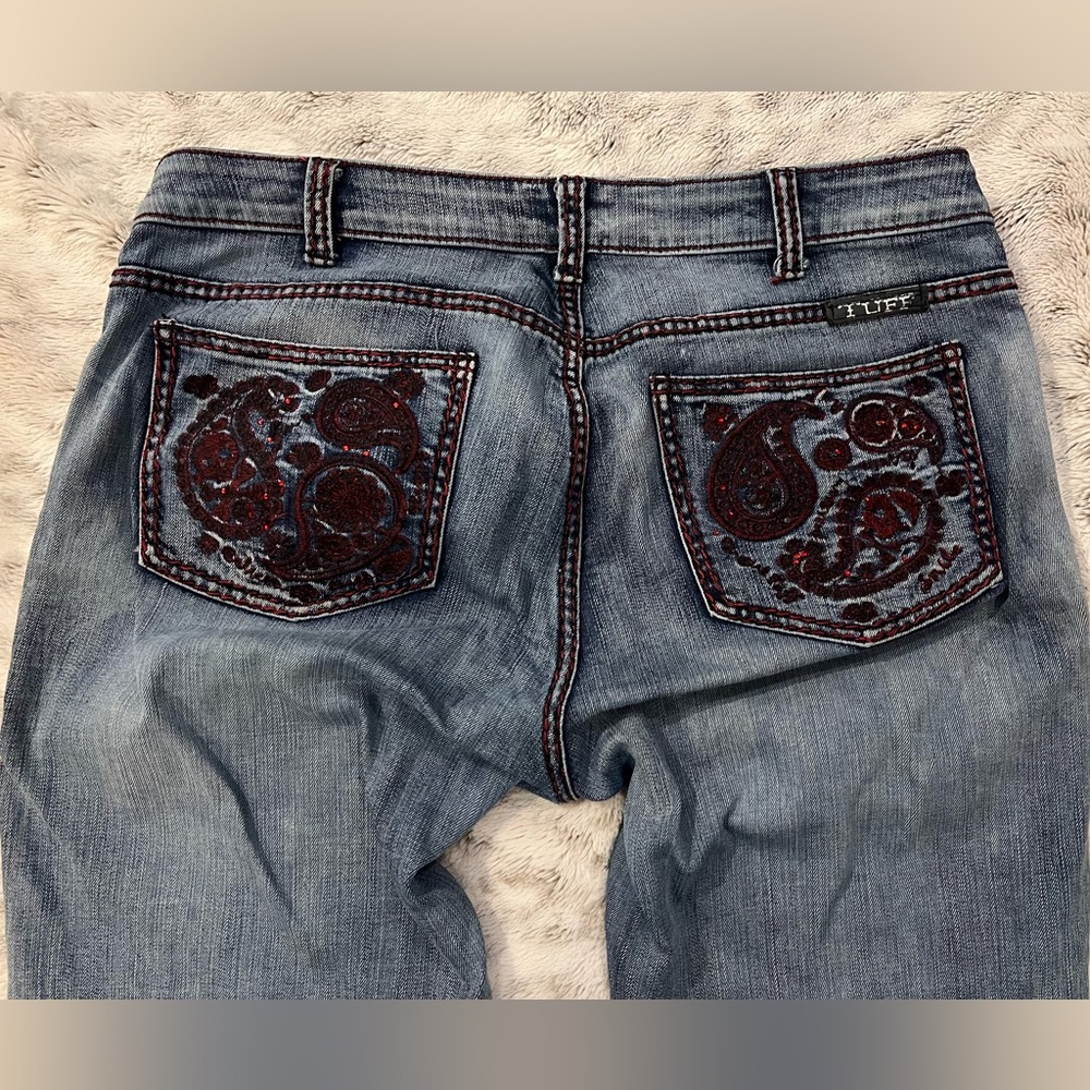 Cowgirl tough Paisley red embroider jeans, women’s 33 x 34. - Picture 10 of 11